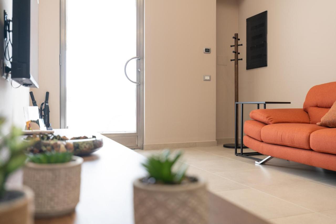Iitana Luxury Apartment - Fronte Mare Con Vasca Idromassaggio Catânia Exterior foto
